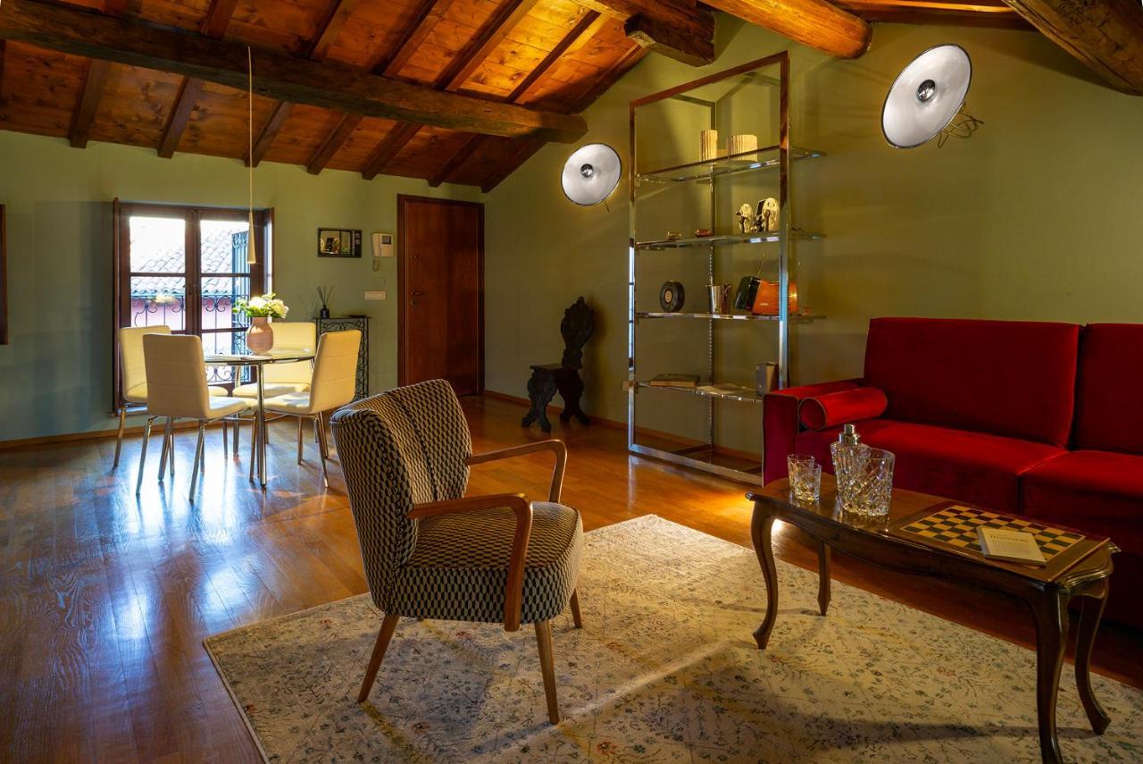N°30 Charme Apartments Vigevano Extérieur photo
